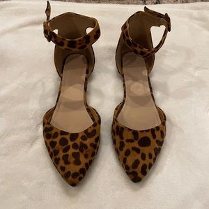 Women’s Lov Mark cheetah flats